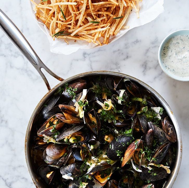 Recipe: Moules-Frites (Steamed Mussels and Fries)